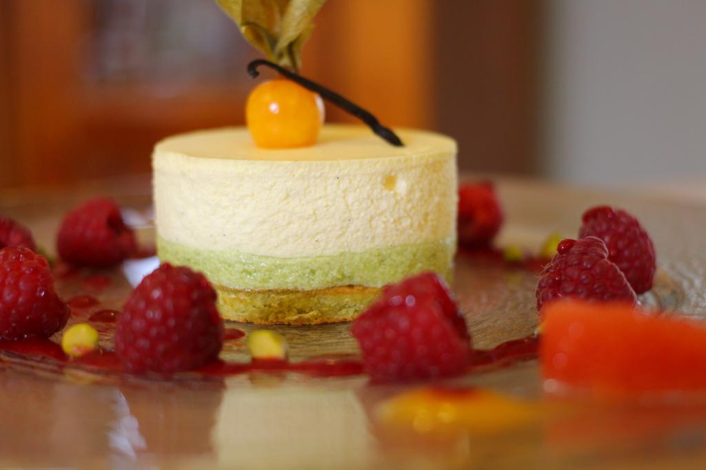 Logis Hotel Restaurant Les Norias Cazilhac  エクステリア 写真