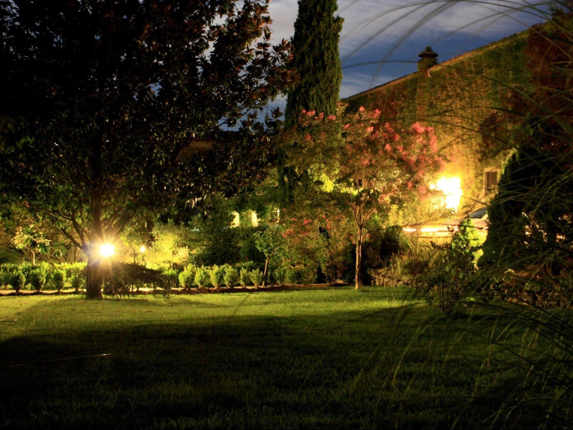 Logis Hotel Restaurant Les Norias Cazilhac  エクステリア 写真